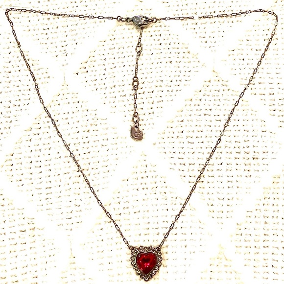 Swarovski Red Heart Crystal Necklace Mid-2000s w/ Original Box, Rhodium Chain - Picture 7 of 10